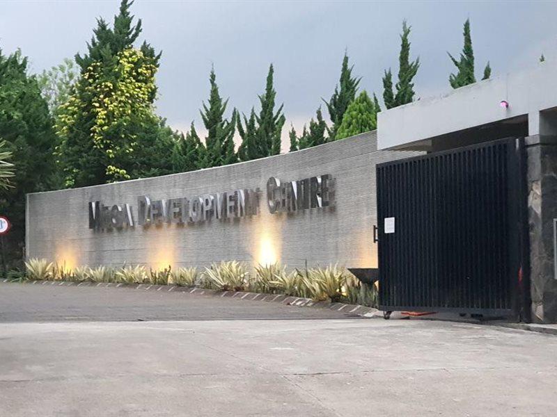 فندق Nite & Day Mdc Puncak - Gadog بوكور المظهر الخارجي الصورة