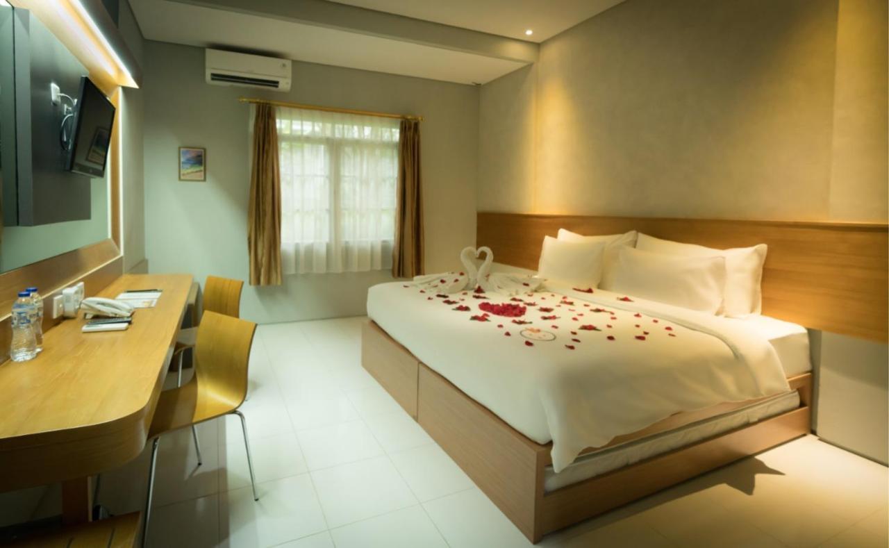فندق Nite & Day Mdc Puncak - Gadog بوكور المظهر الخارجي الصورة